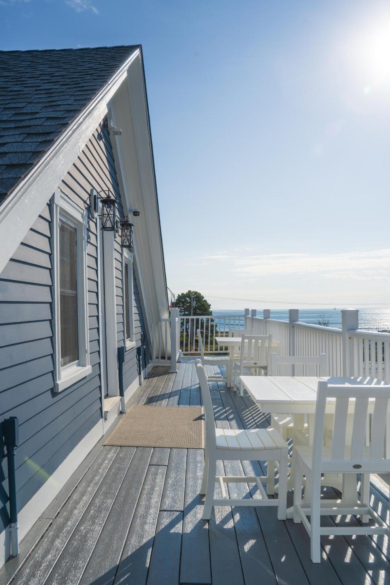 935 Ocean, A Beachside Inn Hampton Εξωτερικό φωτογραφία